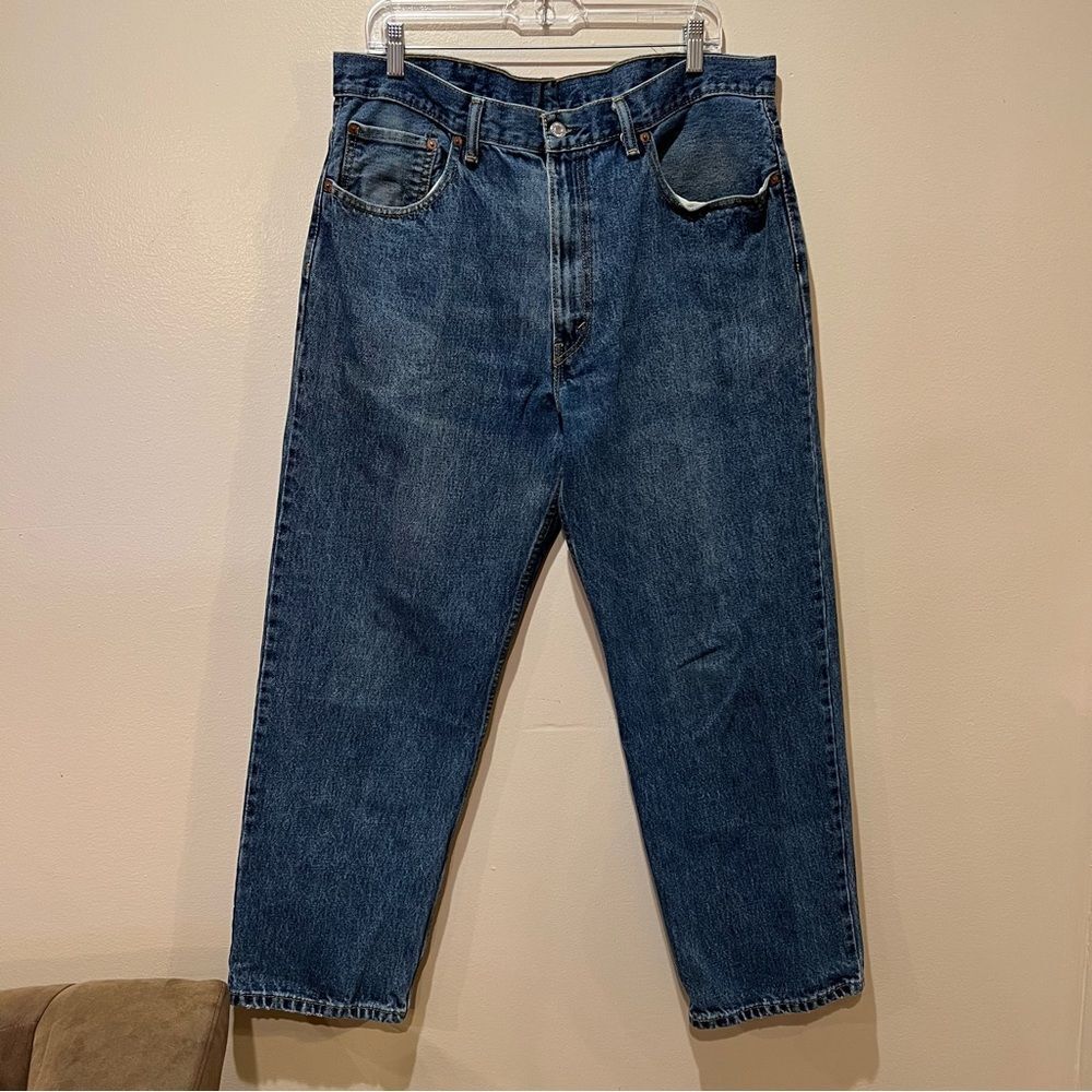 Vintage Levi’s 550 Relaxed fit 90s Size 38 X 30